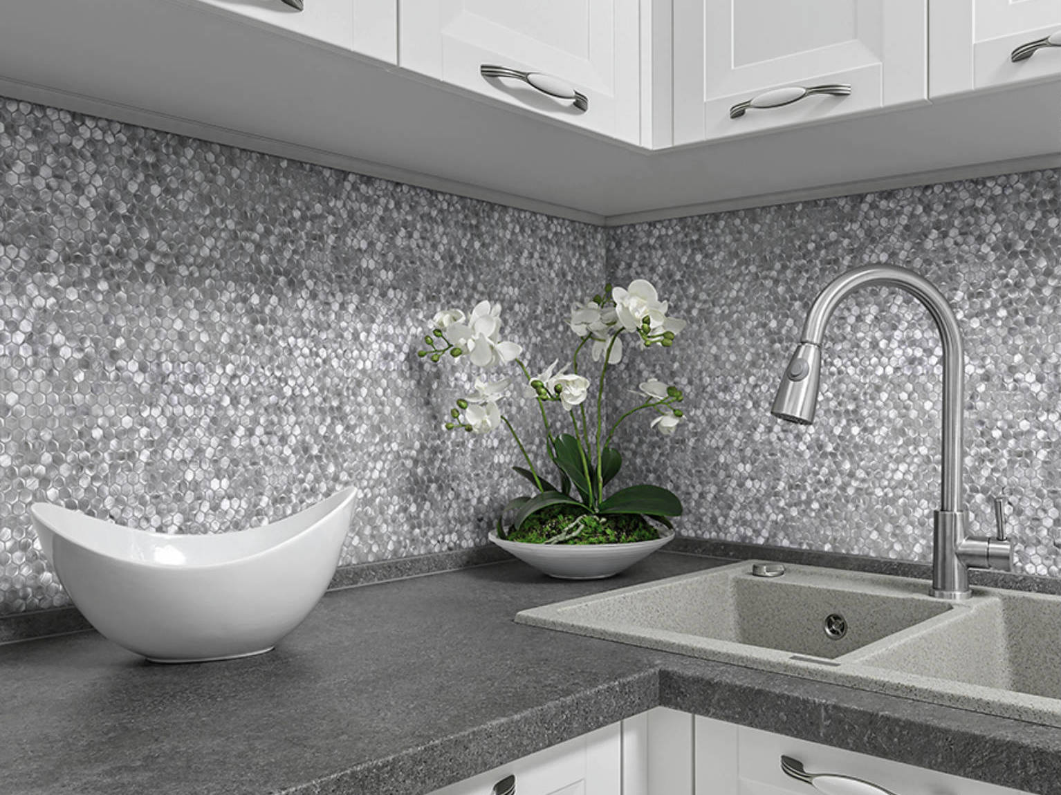 Medium Hexagon Silver Aluminum Mosaic  | La Raj Tile & Marble