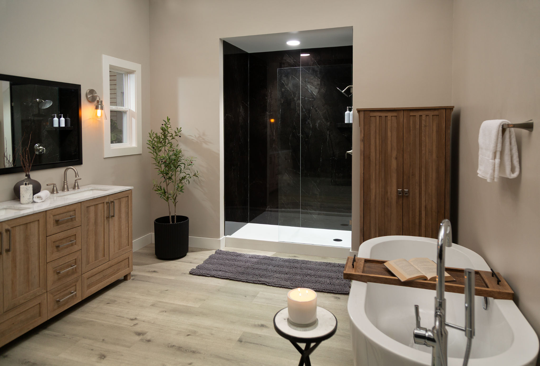 Black Ice Gloss Shower Wall Kit 32x60x94 | La Raj Tile & Marble