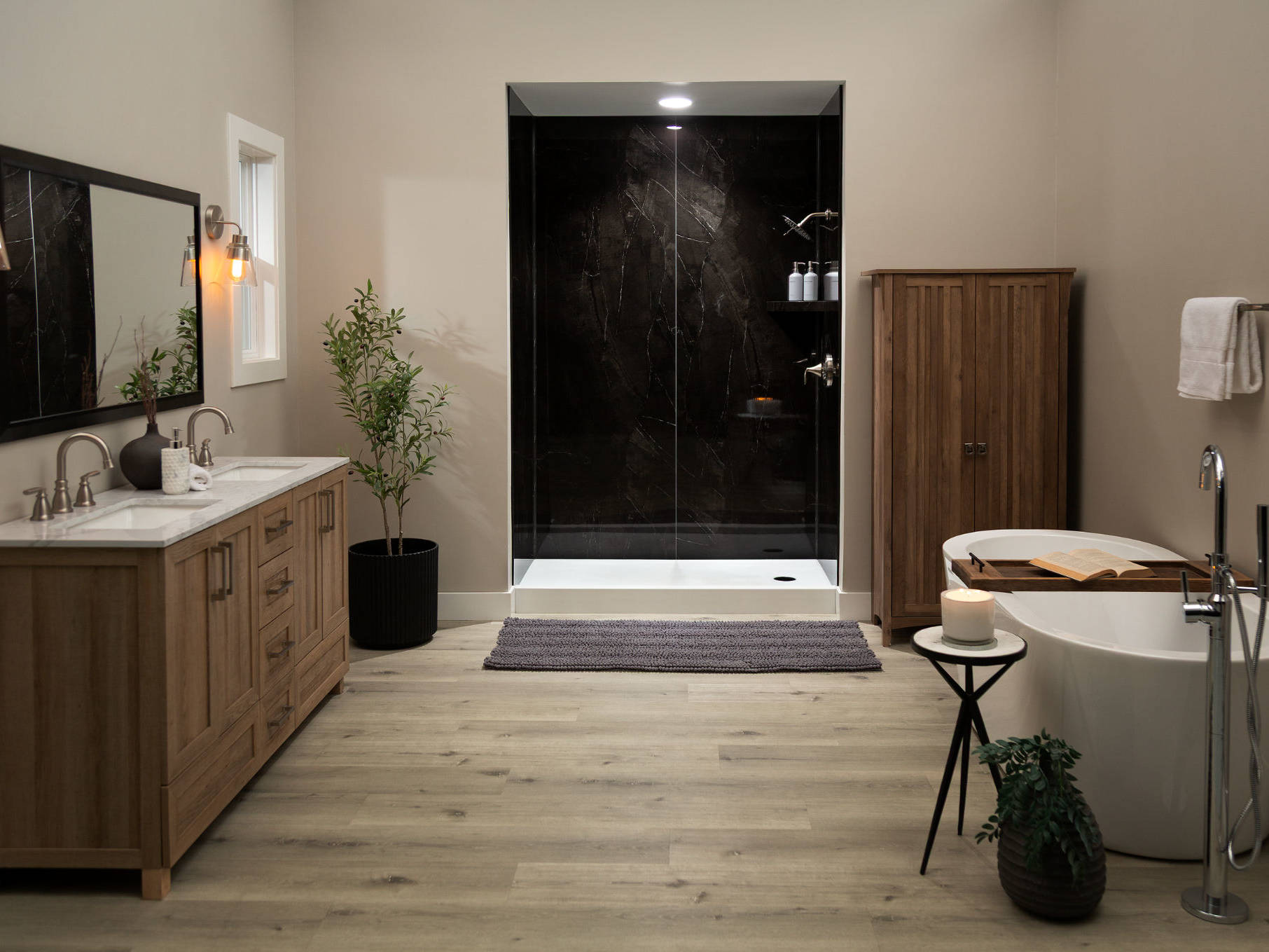 Black Ice Plus 1 | La Raj Tile & Marble