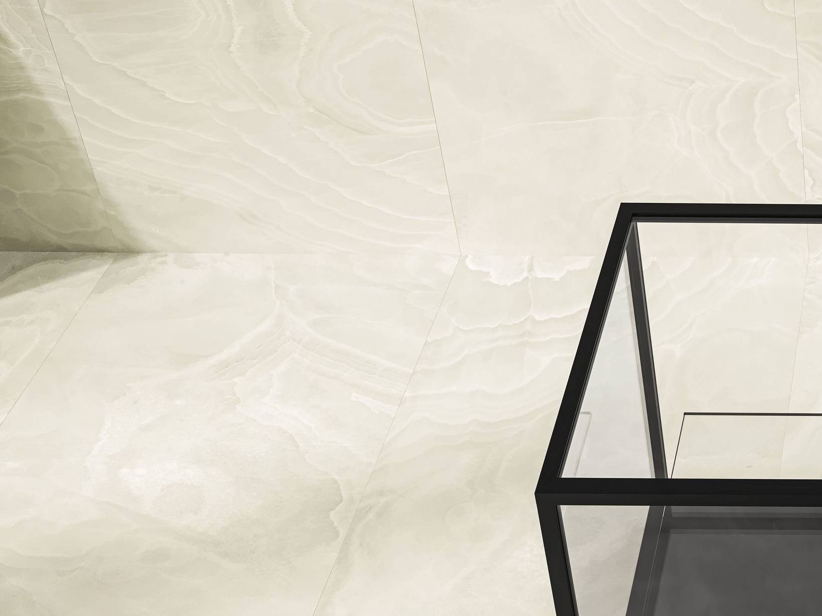 Lustra 1 | La Raj Tile & Marble