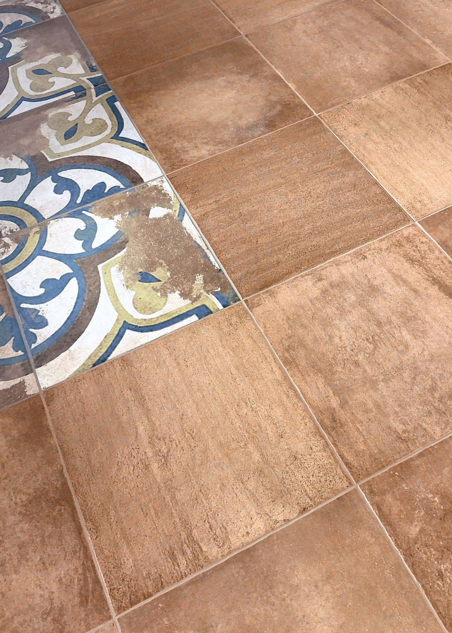 Tuscany 24x24 Decor York | La Raj Tile & Marble